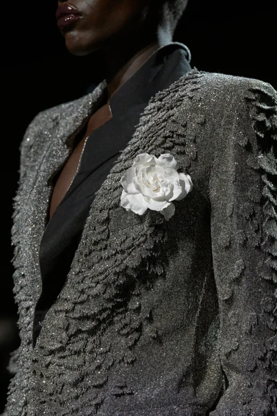 Look 95